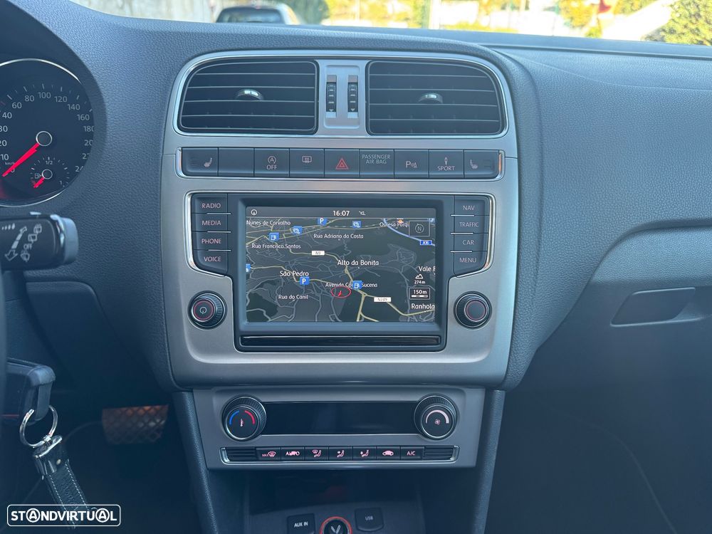 VW Polo 1.0 TSI Highline DSG - 14