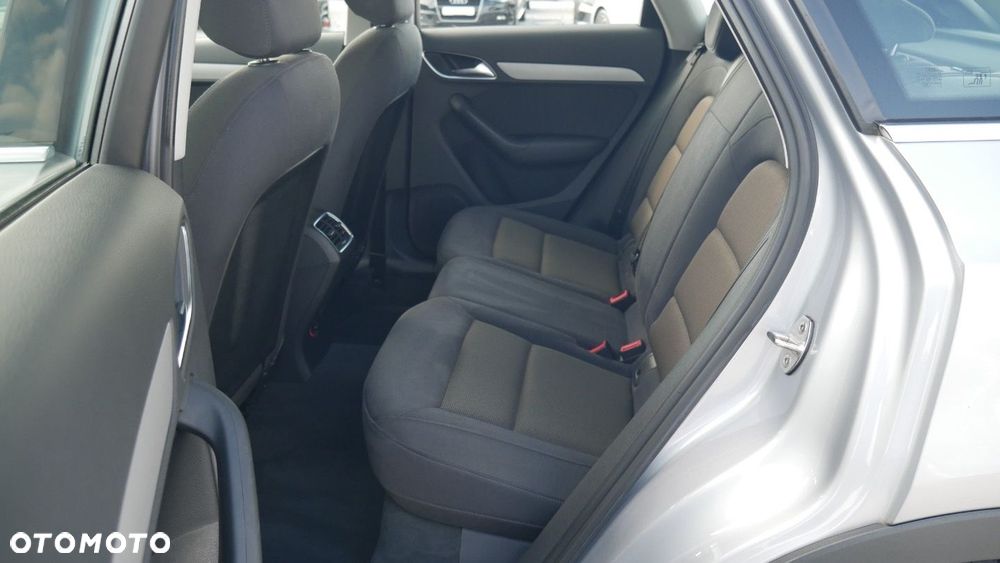 Audi Q3 - 17