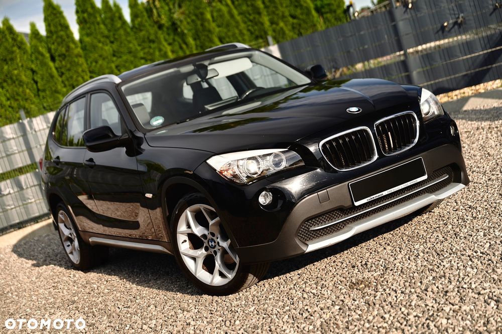 BMW X1 xDrive18d xLine - 16