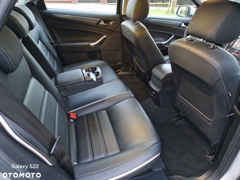 Ford Mondeo 2.0 TDCi Titanium S - 17