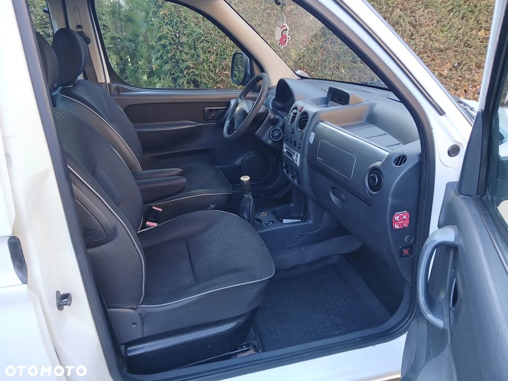 Peugeot Partner - 11
