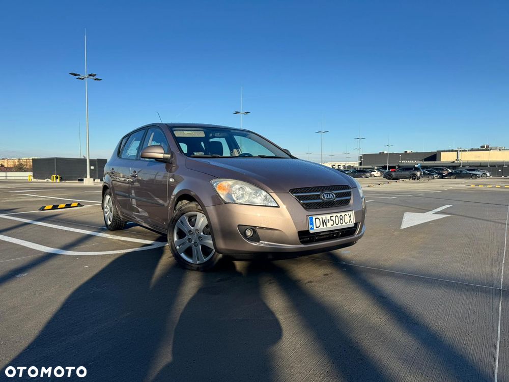 Kia Ceed 1.4 Comfort - 9
