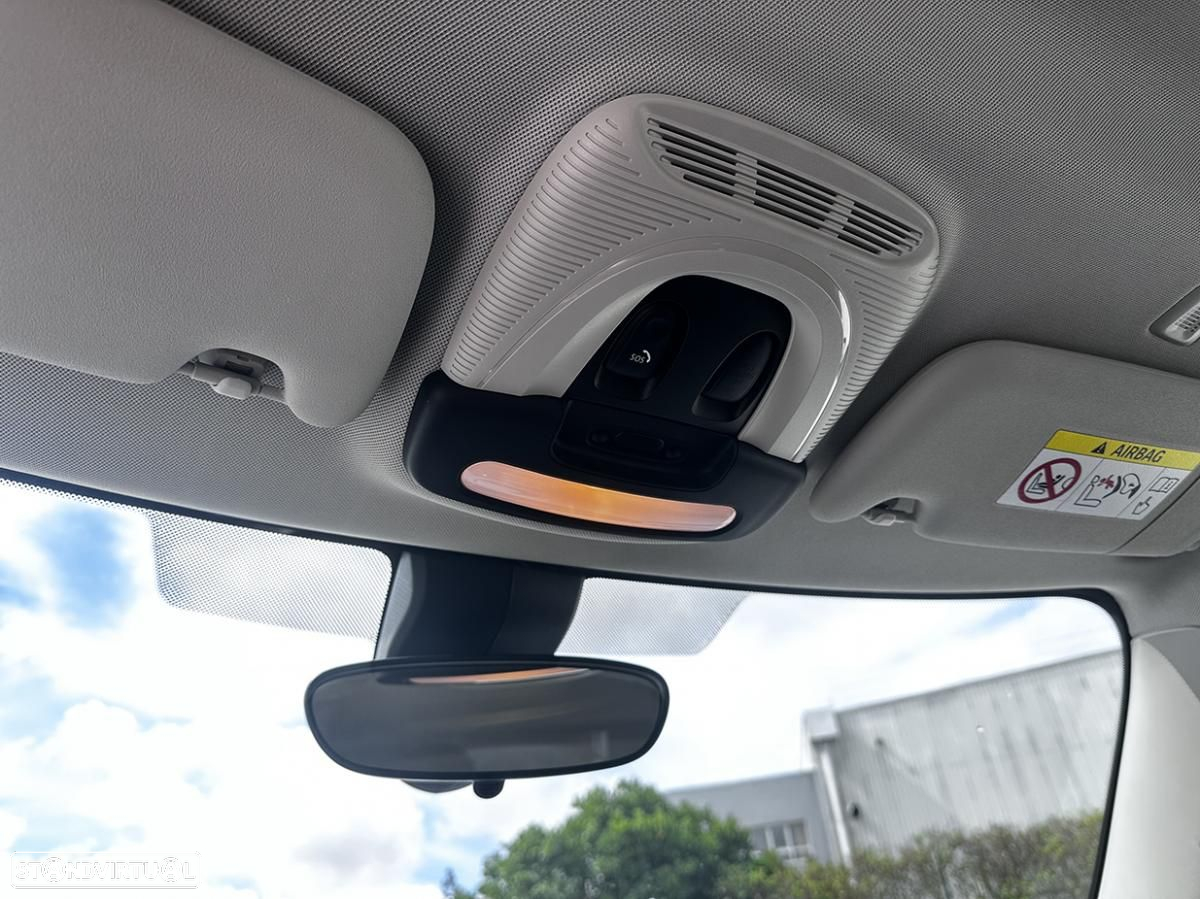 MINI 3 Portas Cooper SE Essential - 16