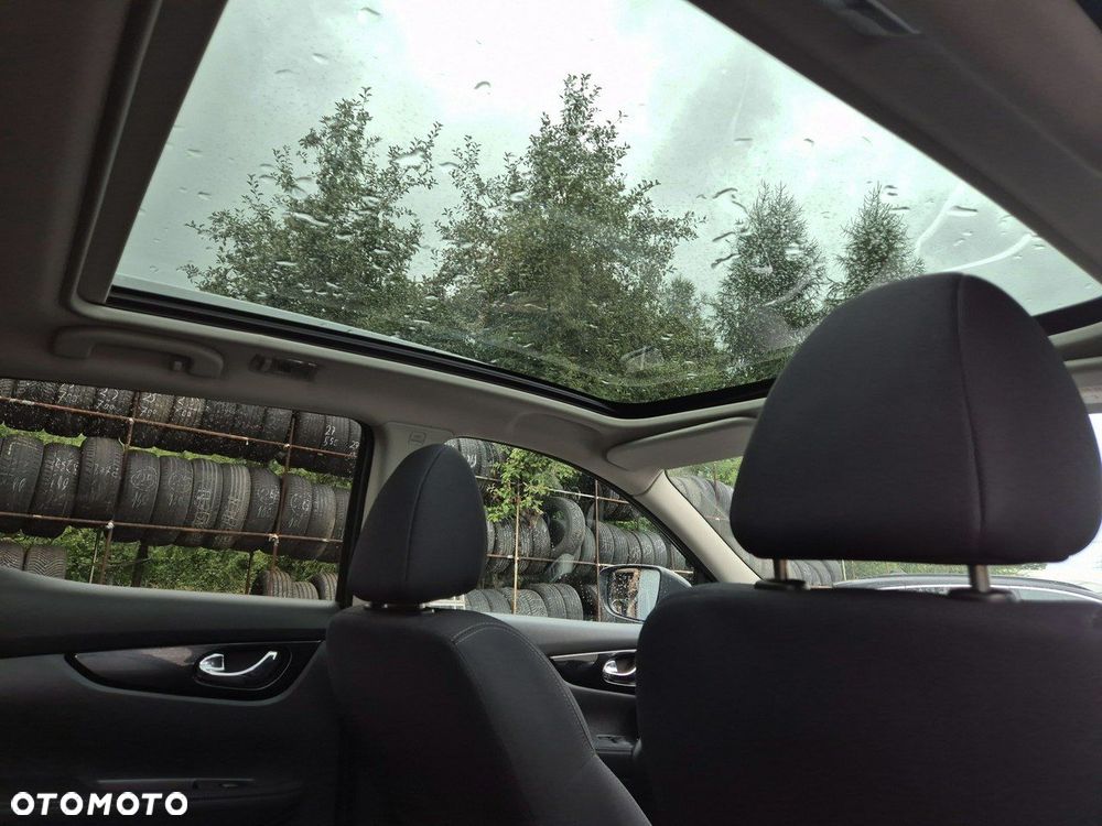 Nissan Qashqai 1.6 DCi N-Connecta EU6 - 24