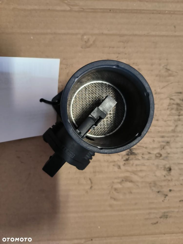 Przepływomierz masowy powietrza MAF  07C906461A  0280218143  AUDI A8 D3 - 3