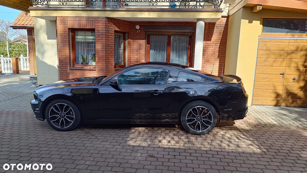 Ford Mustang 3.7 V6 - 24