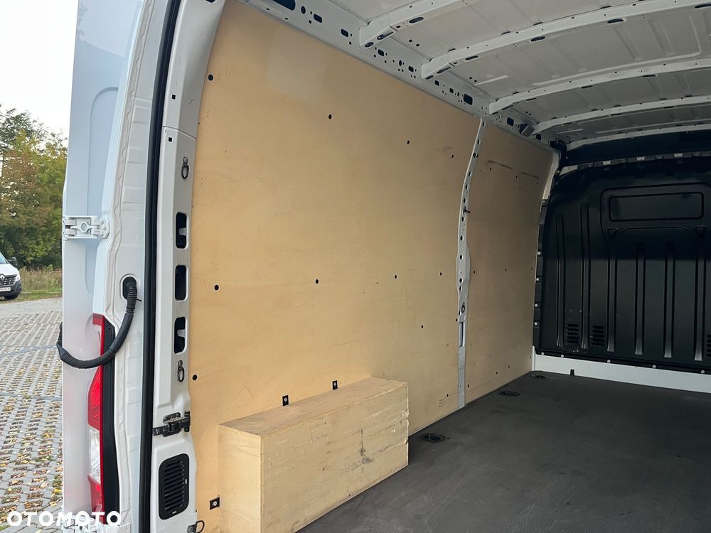 Renault Master - 17