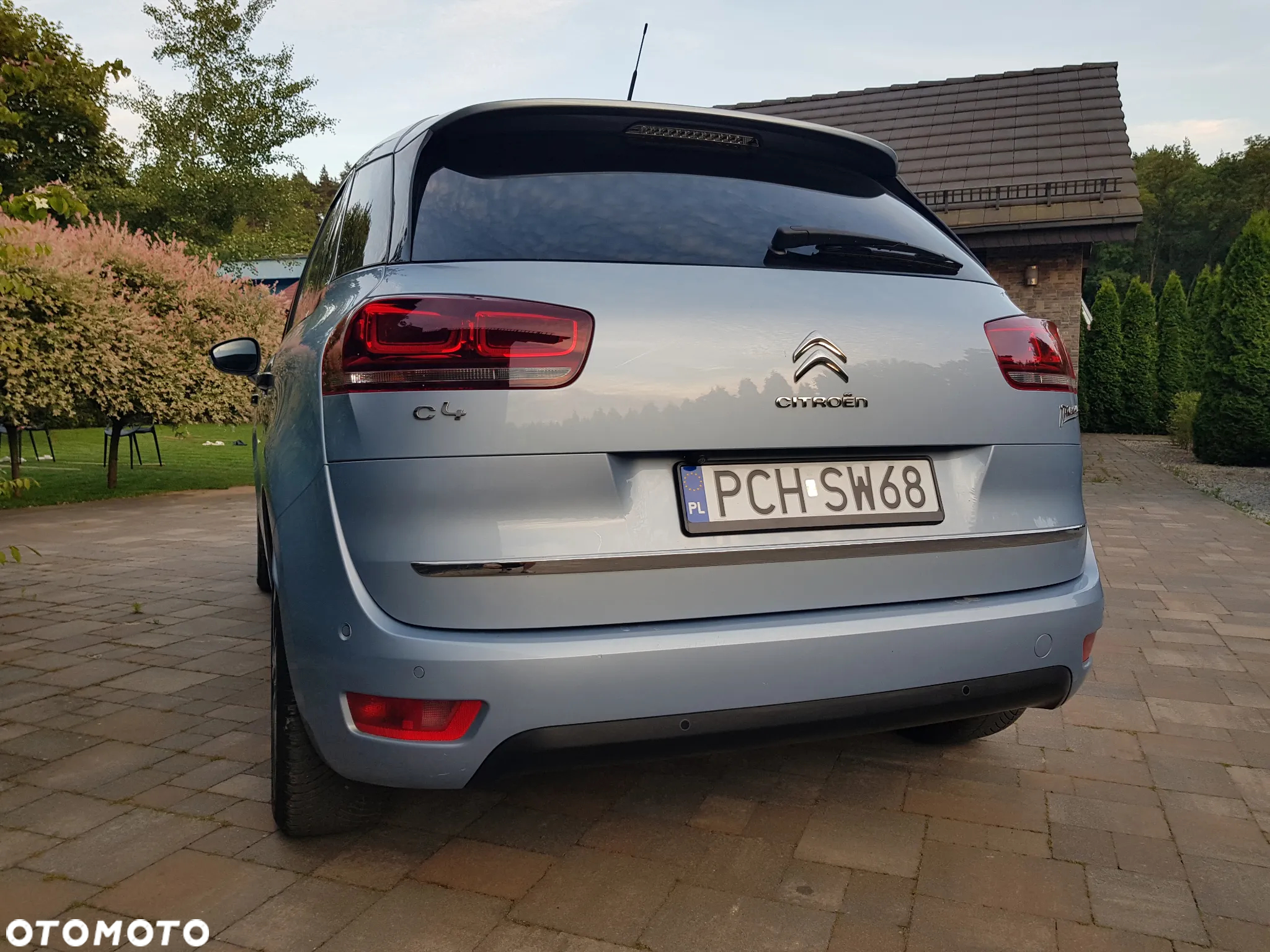 Citroën C4 Picasso 1.6 e-HDi Exclusive - 6