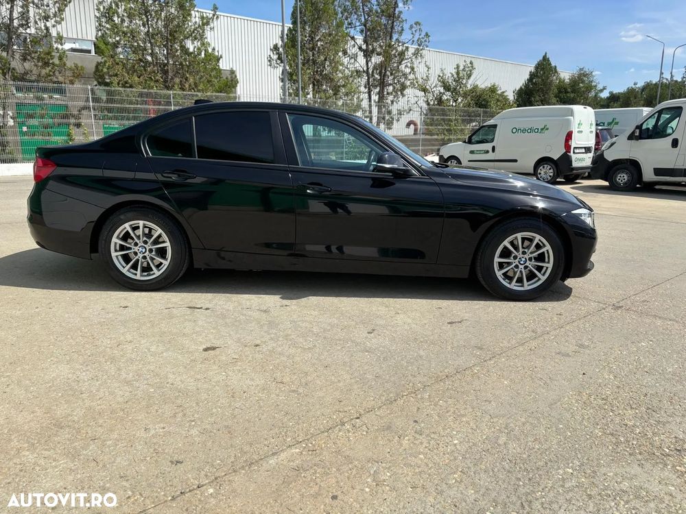 BMW Seria 3 318d Advantage - 4