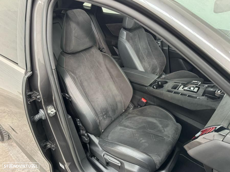DS DS7 Crossback 1.5 BlueHDi Performance Line EAT8 - 33
