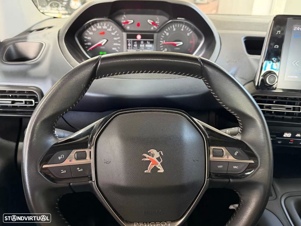 Peugeot Rifter 1.2 PureTech Active - 32