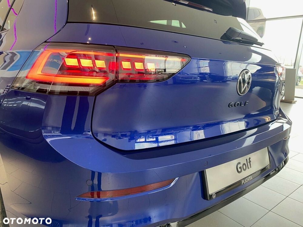 Volkswagen Golf 1.5 eTSI mHEV R-Line Plus DSG - 7
