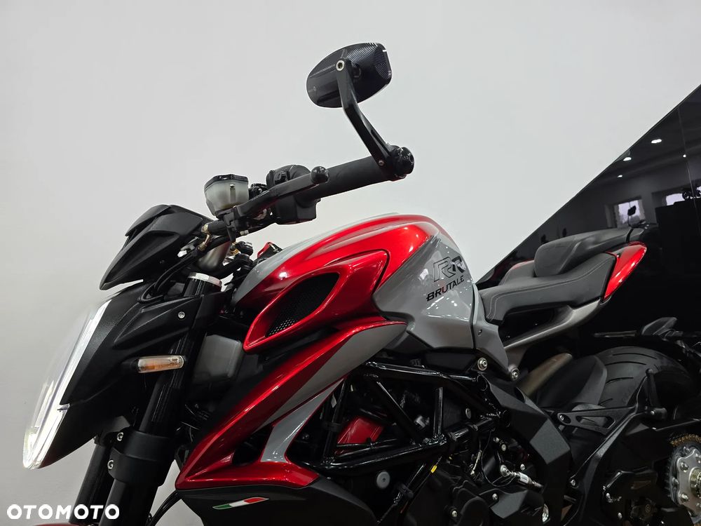 MV AGUSTA Brutale - 5