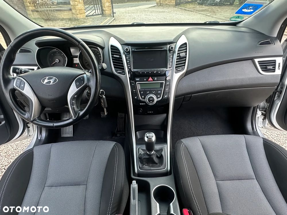Hyundai i30 i30cw 1.6 CRDi Trend - 22