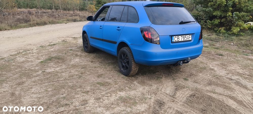 Skoda Fabia - 8