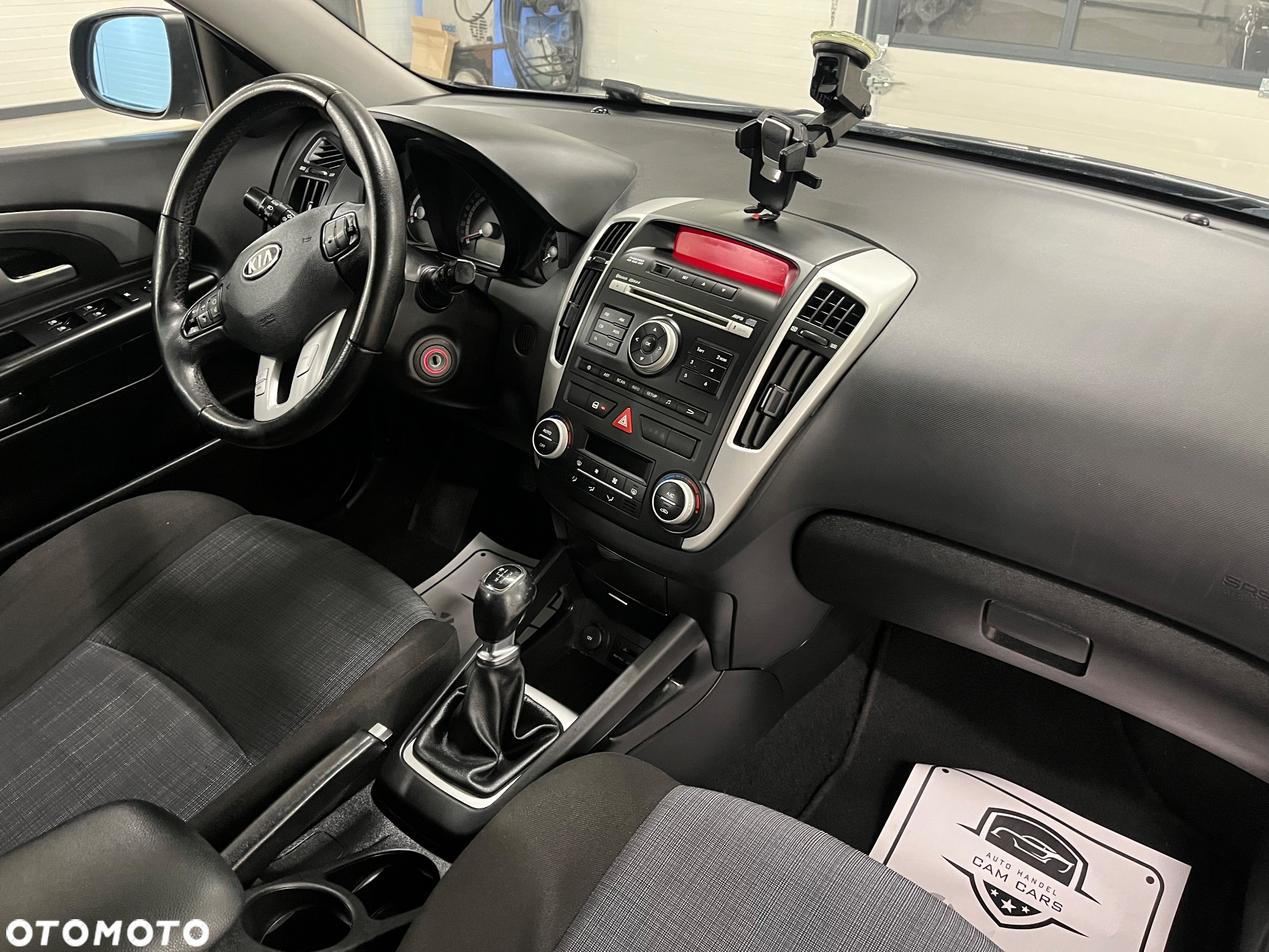 Kia Ceed 1.6 CRDi 90 Vision - 18