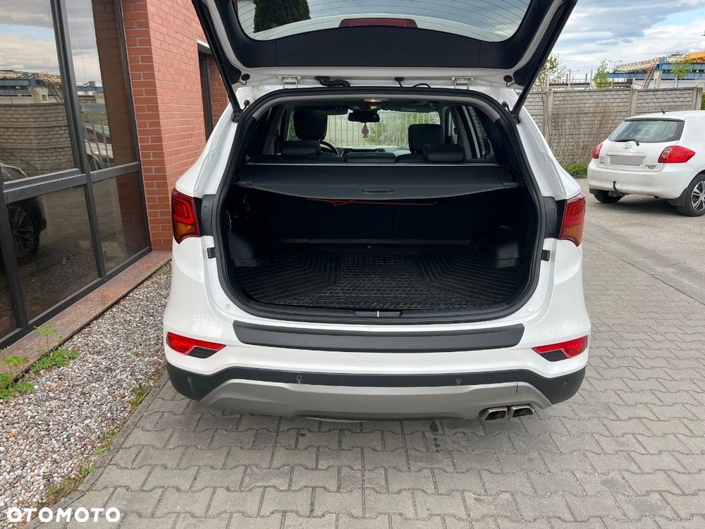 Hyundai Santa Fe 2.0 CRDi Executive 4WD - 32