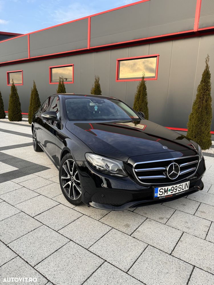 Mercedes-Benz E 220 d Aut. - 1