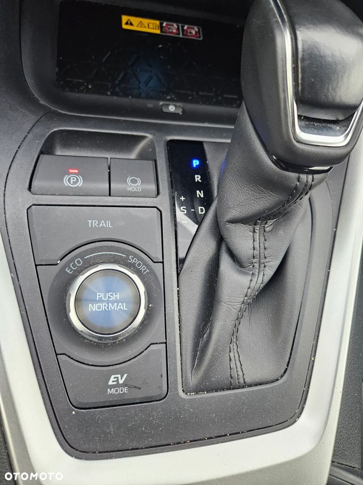 Toyota RAV4 2.5 Hybrid Executive 4x4 - 18