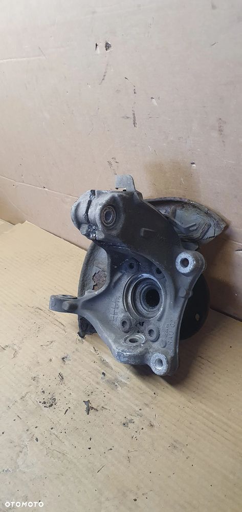 Zwrotnica piasta lewy przód przednia lewa VW Passat B6 2.0 FSI - 6