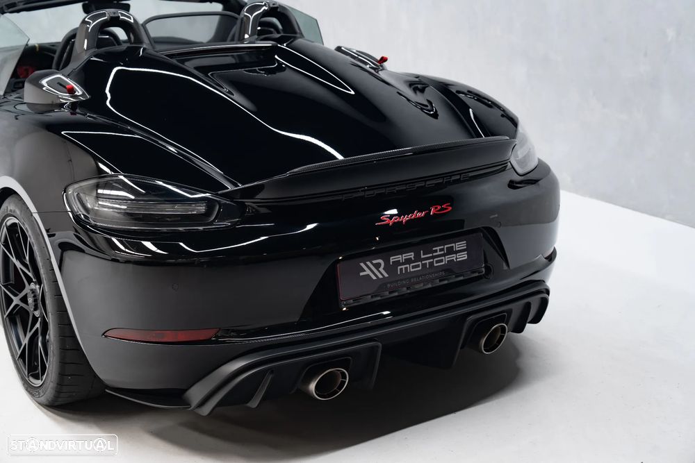 Porsche 718 Spyder RS - 19