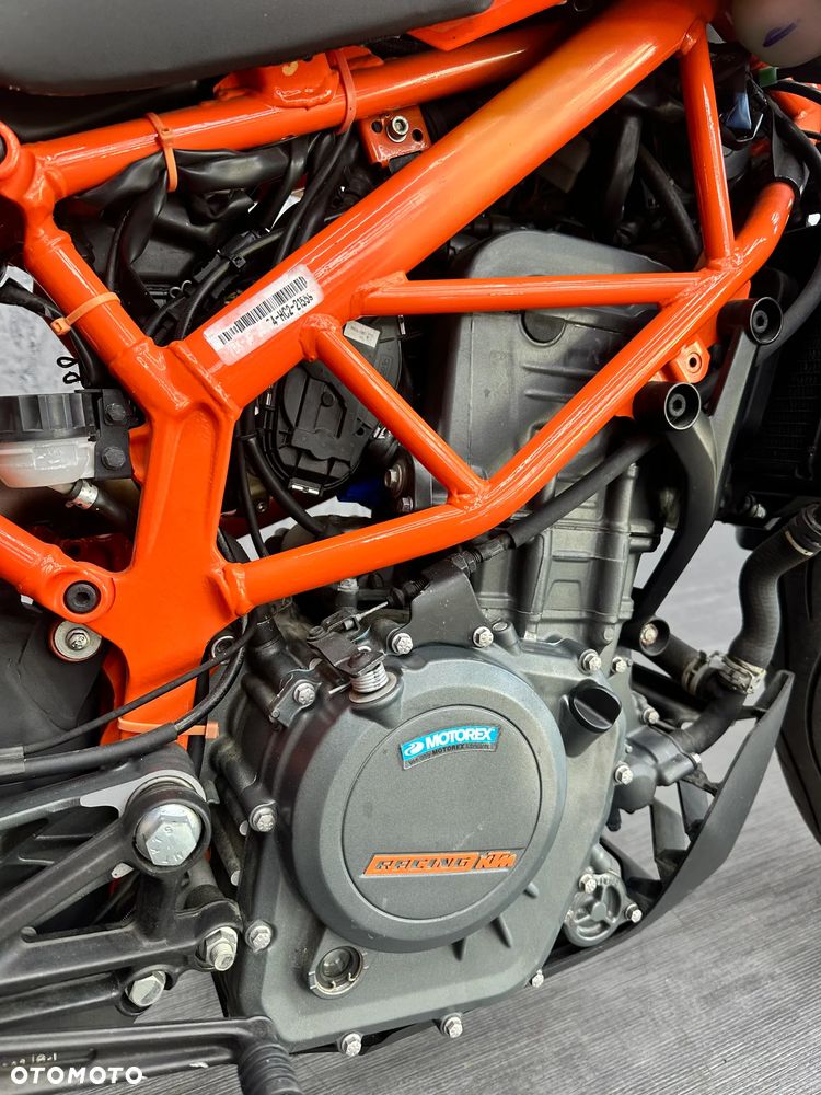 KTM Duke - 22