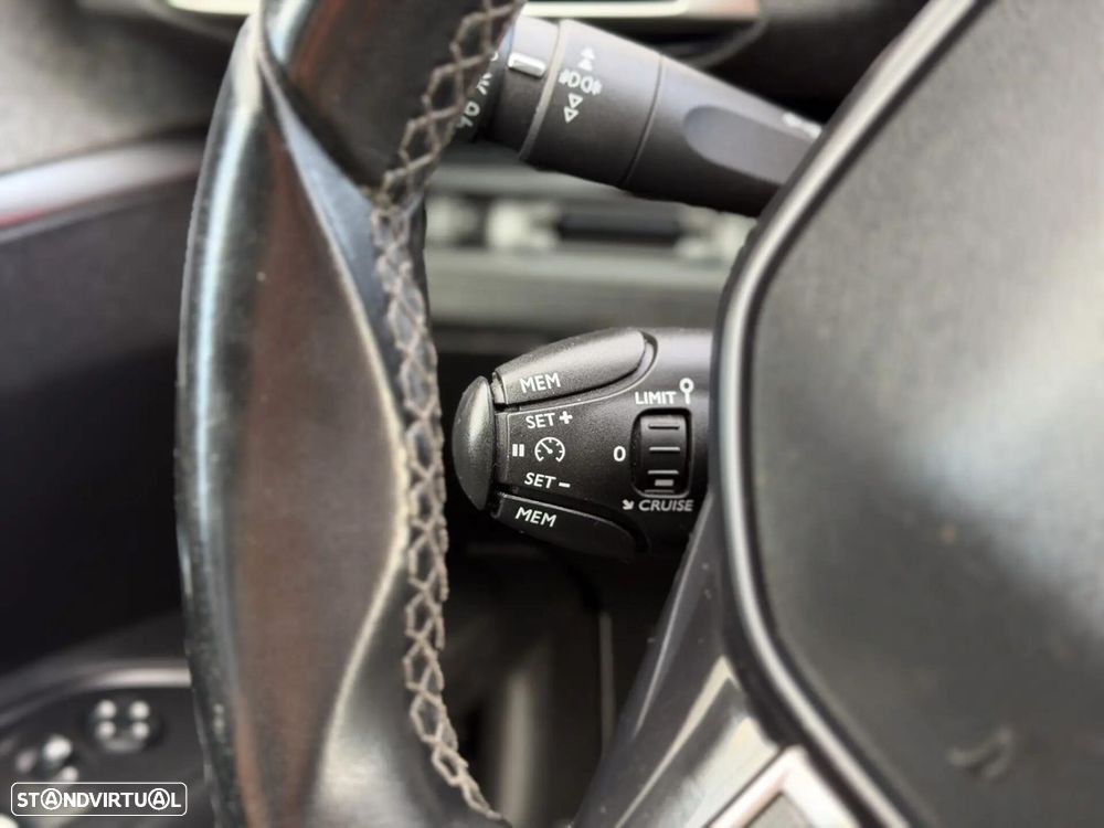 Peugeot 3008 BlueHDi 130 Stop & Start Active - 21