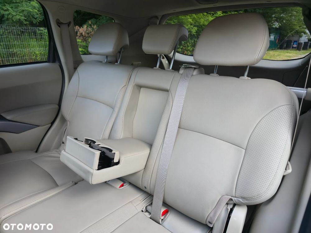 Mitsubishi Outlander 2.0 DID Instyle - 30