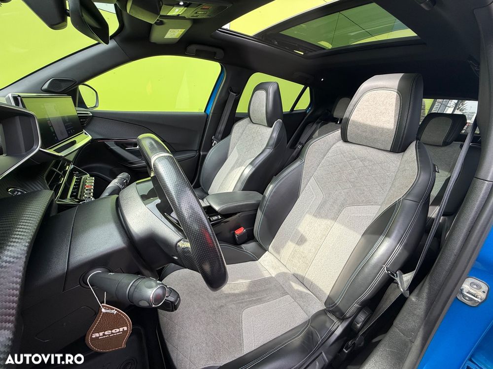 Peugeot 2008 GT+ - 17