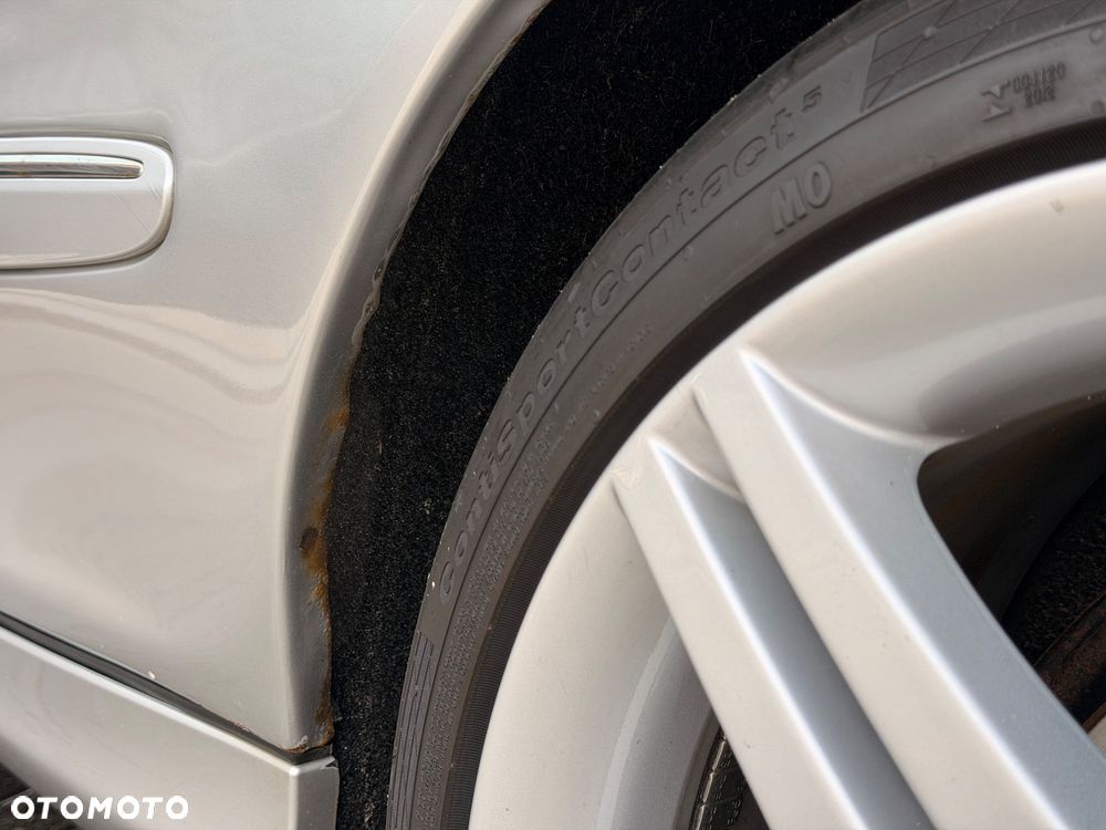 Mercedes-Benz CLK - 22