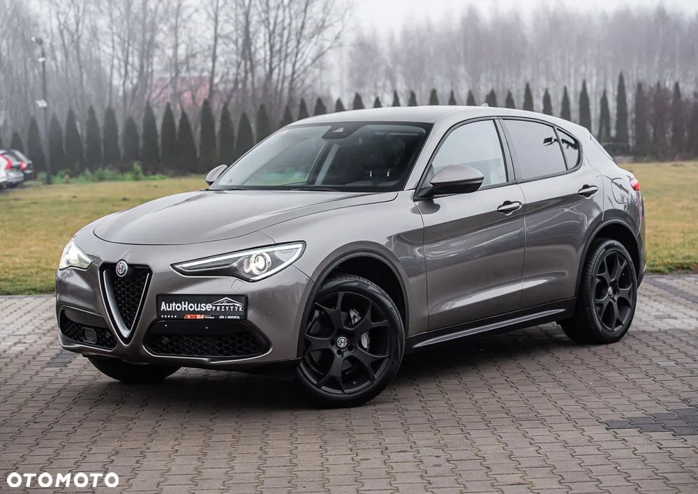 Alfa Romeo Stelvio 2.0 Turbo 16V AT8-Q4 First Edition - 5