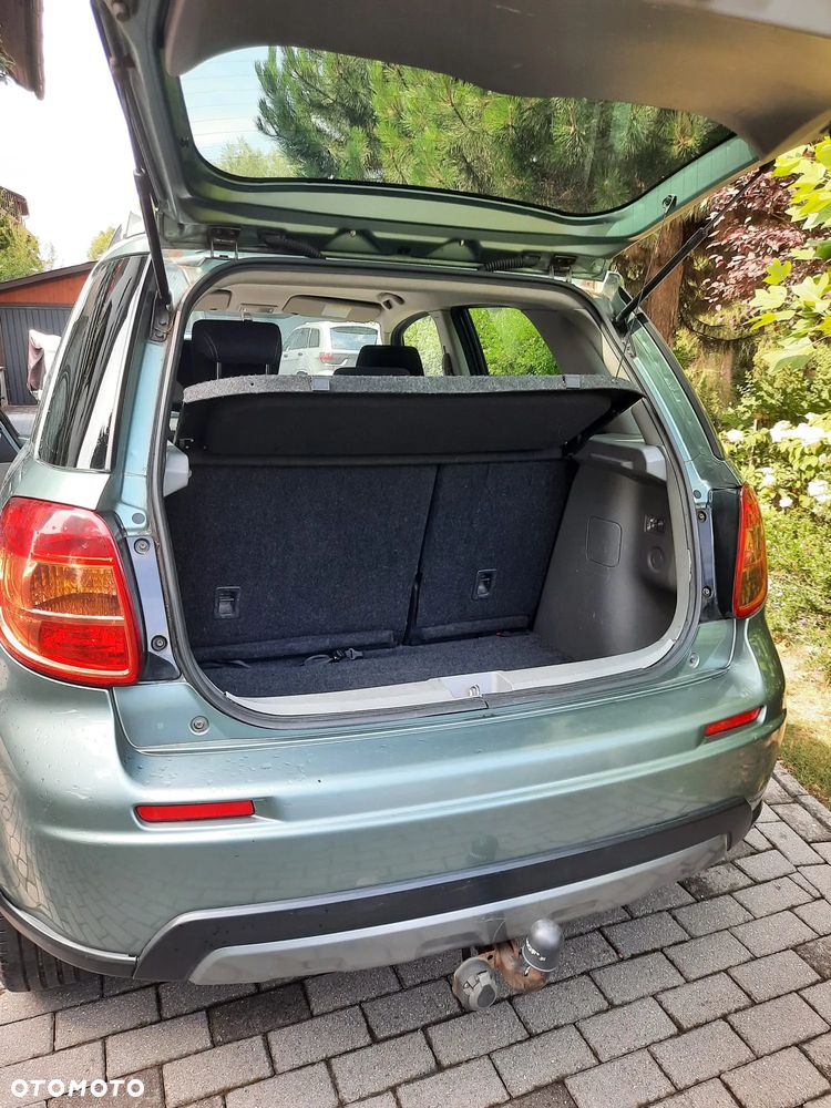 Suzuki SX4 2.0 DDiS 4x4 Limited - 10