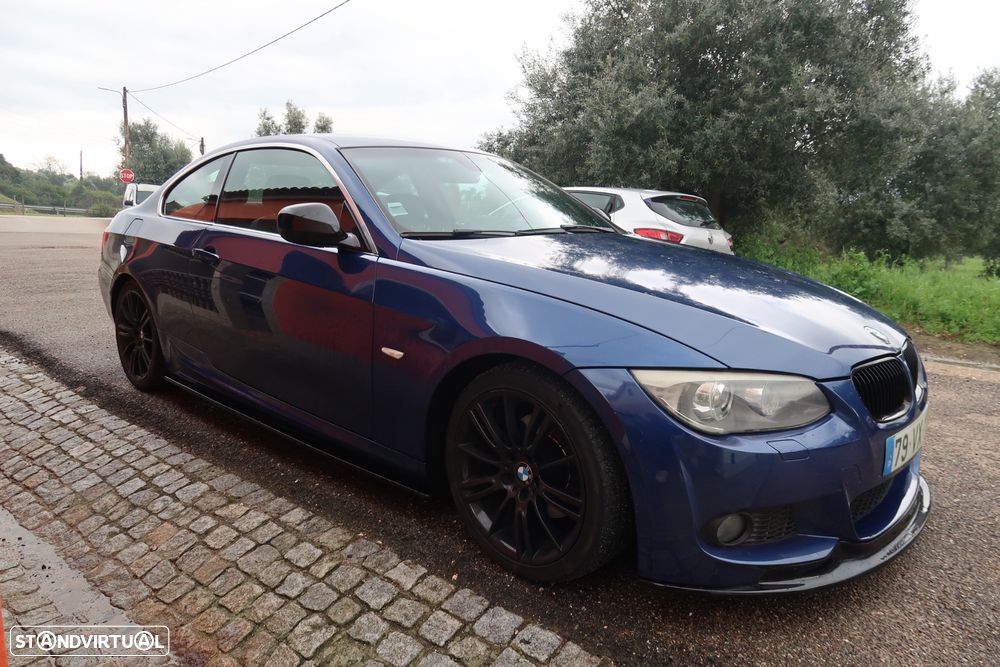 BMW 320 d Coupe Edição M - 11