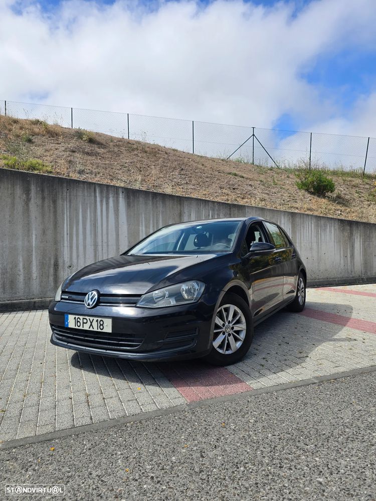 VW Golf 1.6 TDi BlueMotion Trendline - 1