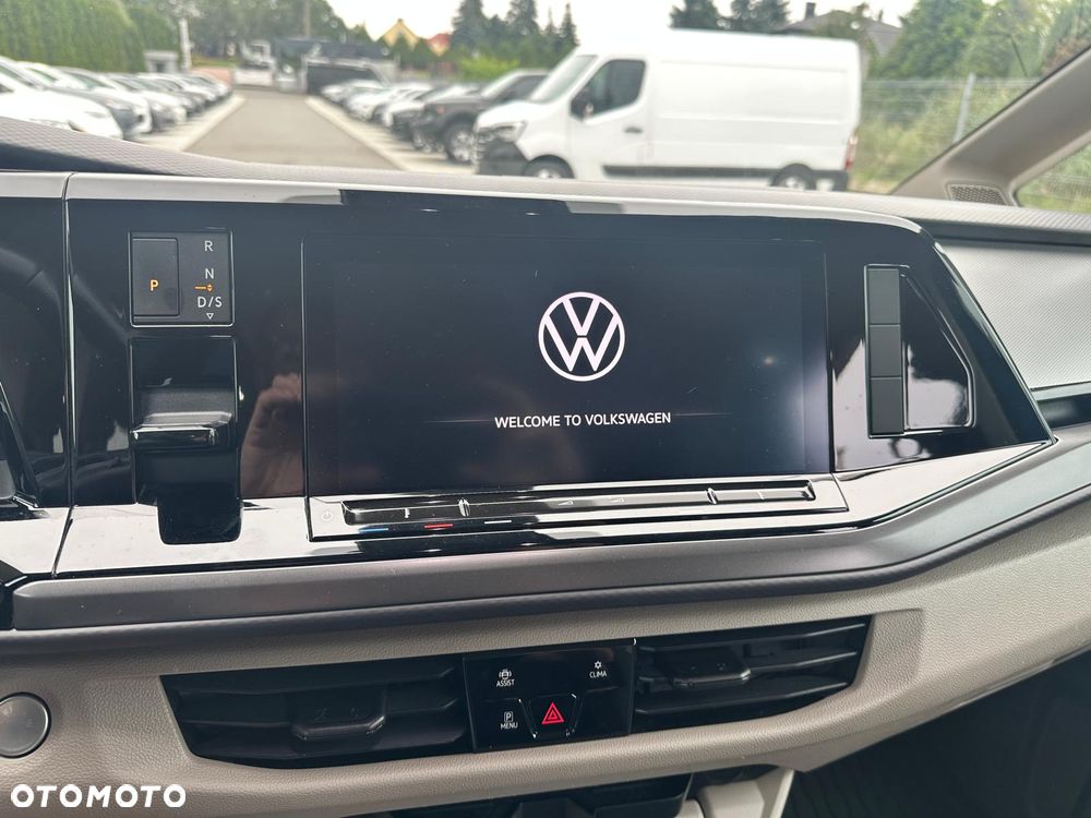 Volkswagen Multivan - 8