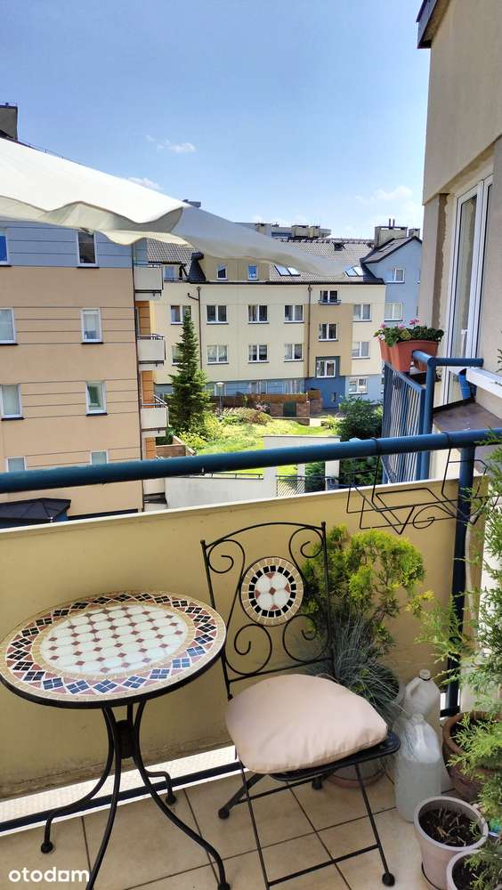 Przestronne 3 pokojowe mieszkanie z klimą i balkonem na Ursynowie 67m2