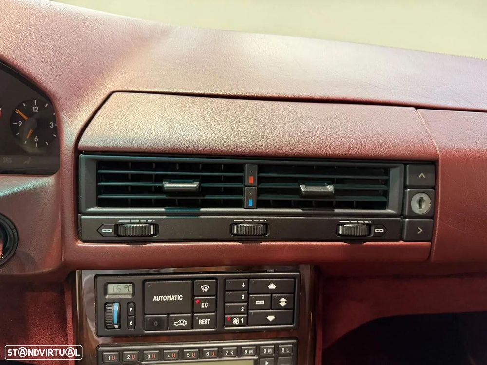 Mercedes-Benz SL 500 Standard - 26