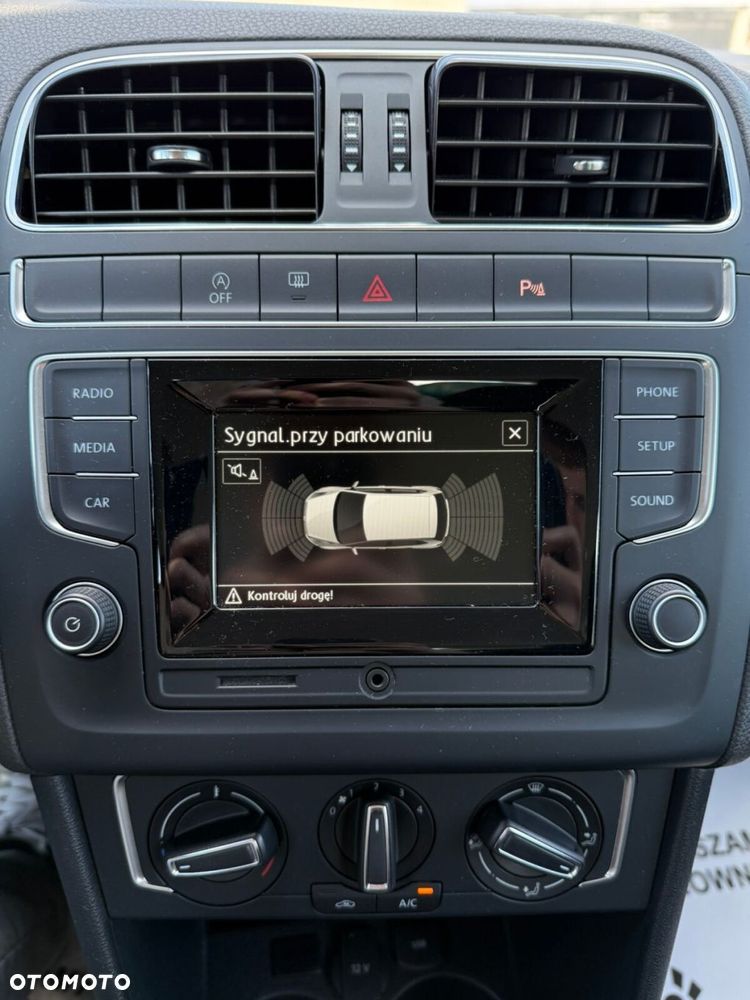 Volkswagen Polo 1.2 TSI BMT Comfortline - 17