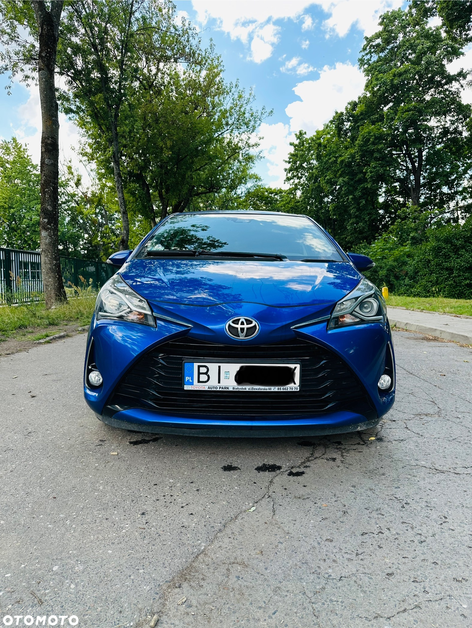 Toyota Yaris 1.5 Premium - 3