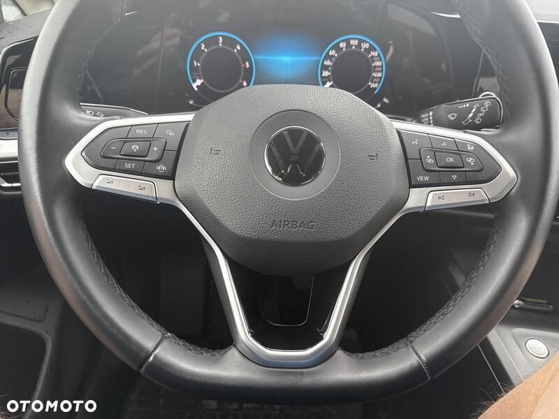 Volkswagen Golf - 14