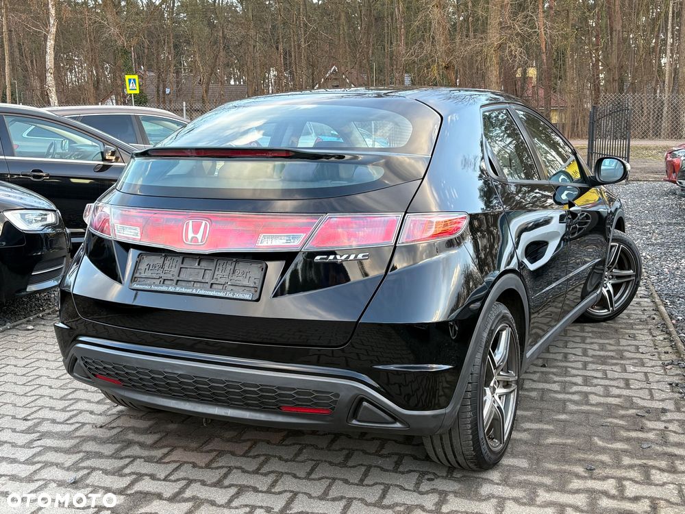 Honda Civic 1.4 Comfort - 11