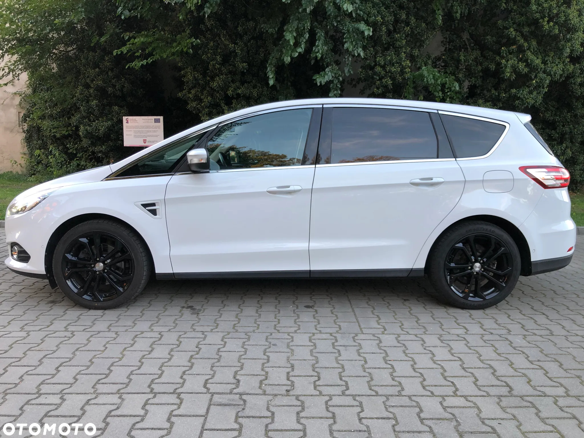 Ford S-Max - 5