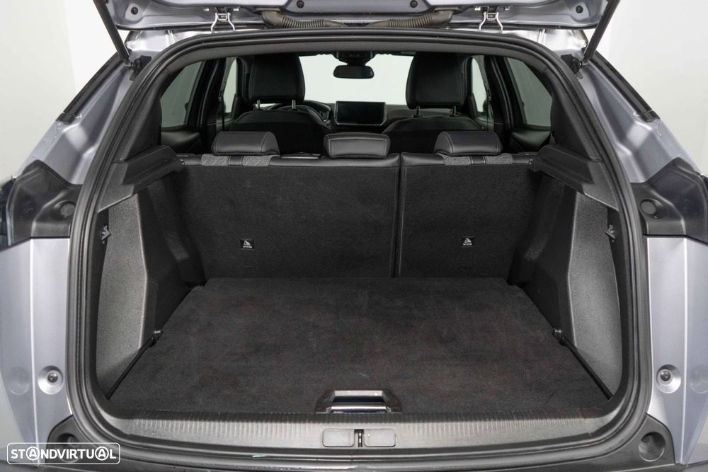 Peugeot 2008 1.2 PureTech Allure Pack EAT8 - 14