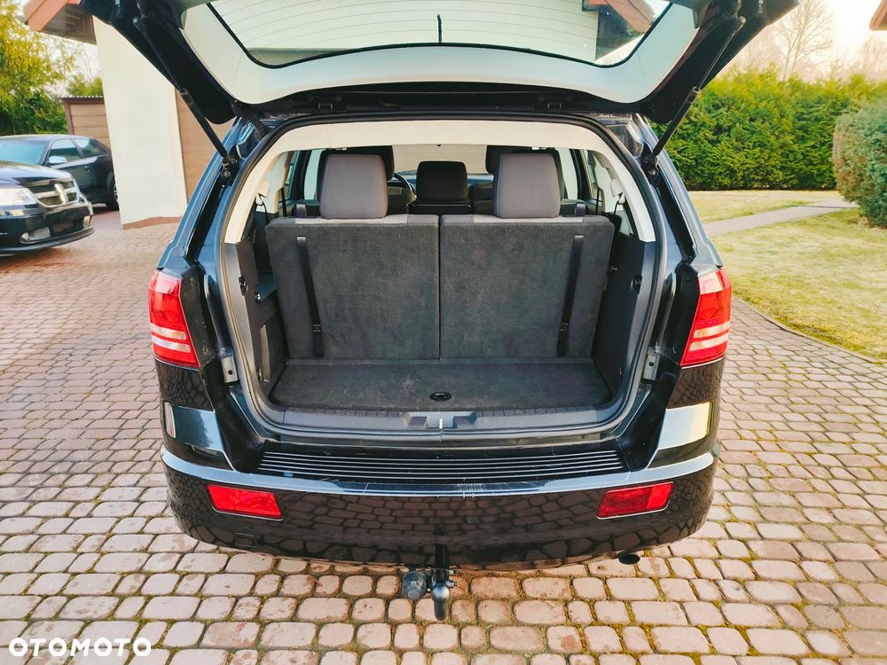 Dodge Journey 2.4 SXT - 19