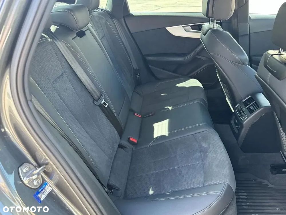 Audi A4 Limousine 45 TFSI quattro S tronic S line - 9