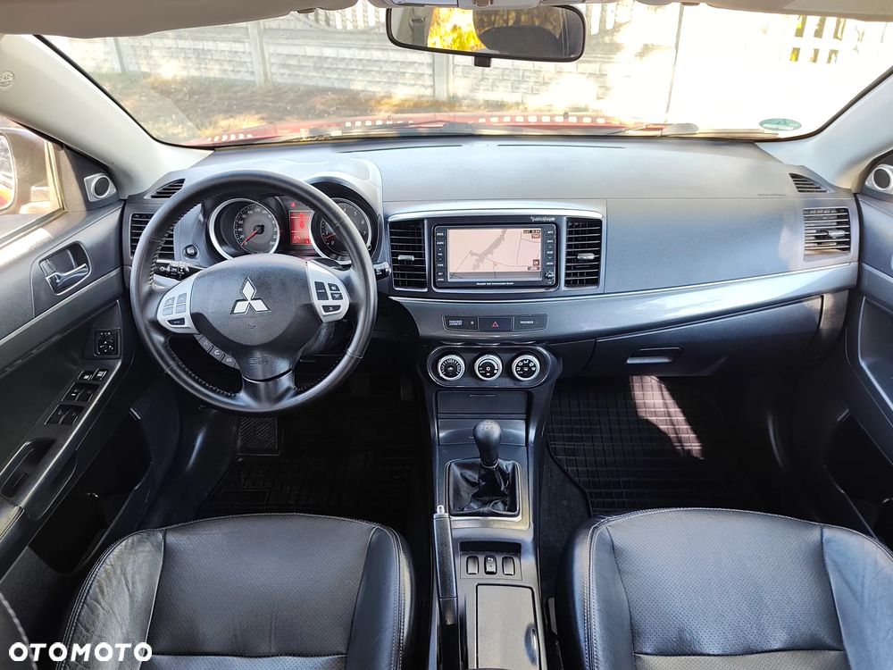 Mitsubishi Lancer 1.8 Instyle NAVI - 20