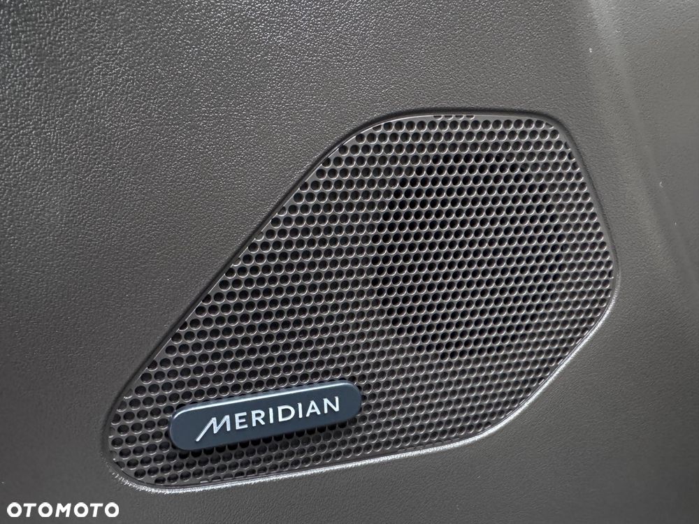 Jaguar F-Pace 25t AWD Prestige - 18