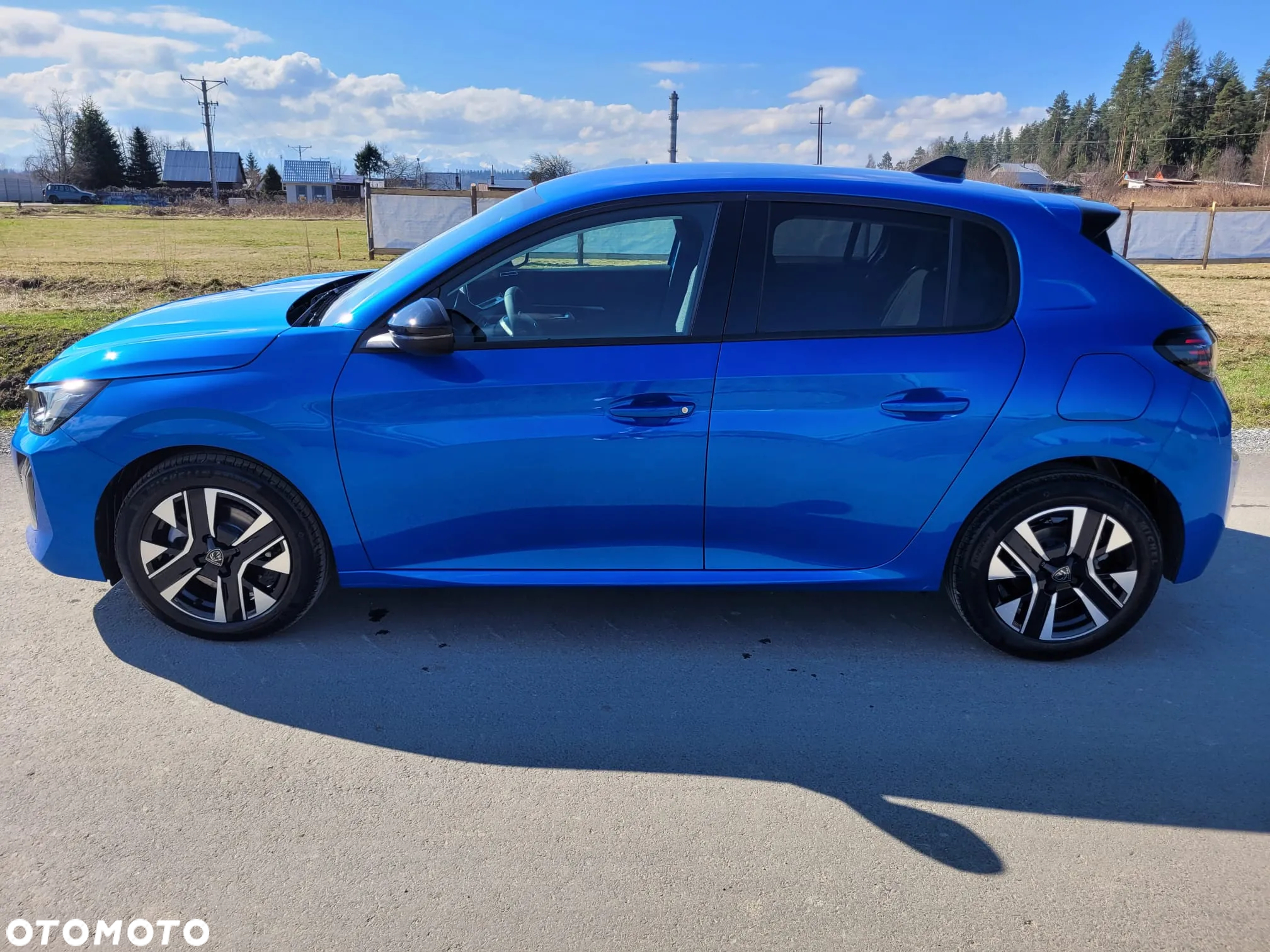 Peugeot 208 1.2 PureTech Allure S&S - 17