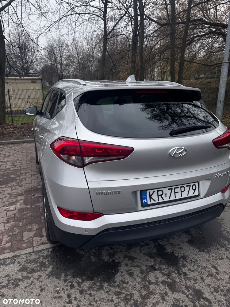 Hyundai Tucson 1.7 CRDI BlueDrive Comfort 2WD DCT - 2