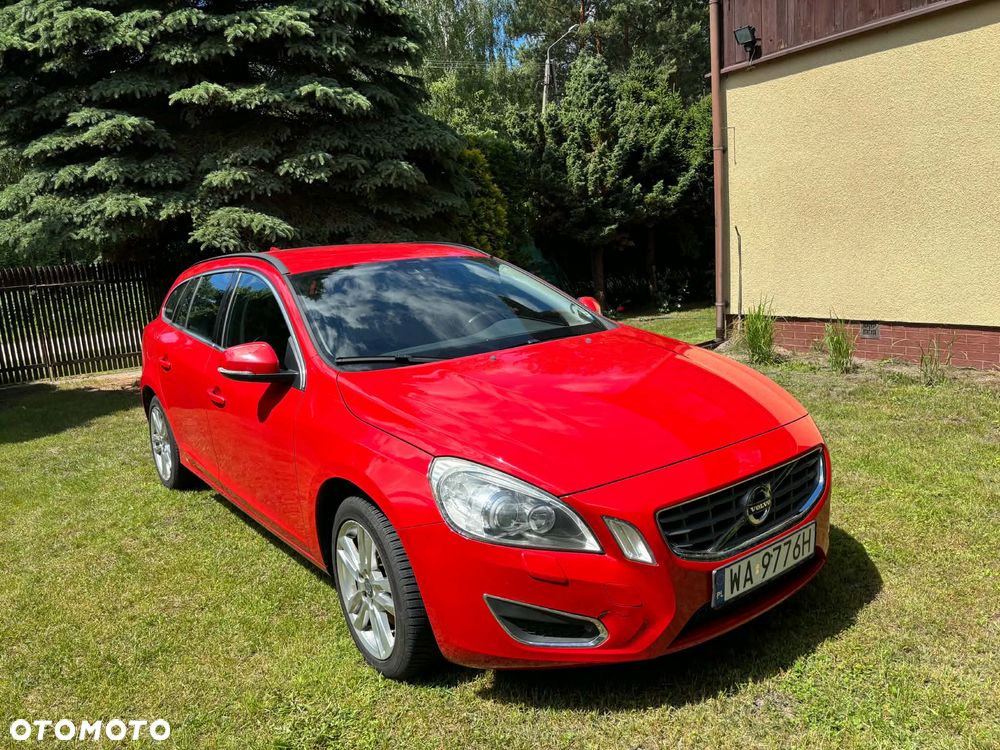 Volvo V60 T3 Momentum - 2